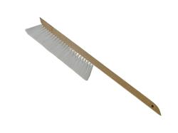 Kis egysoros sepr� szintetikus s�rt�kkel, fa ny�llel